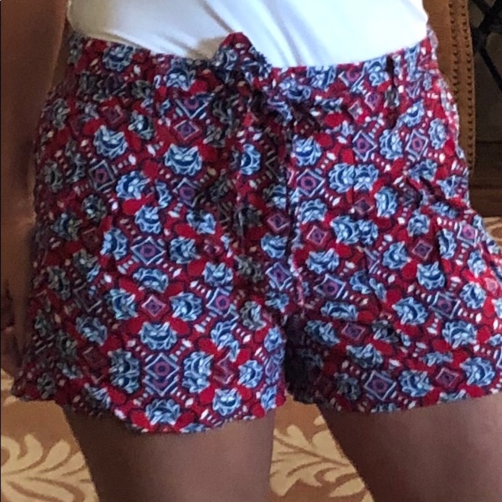 Cute Jessica Simpson red, white, and blue shorts